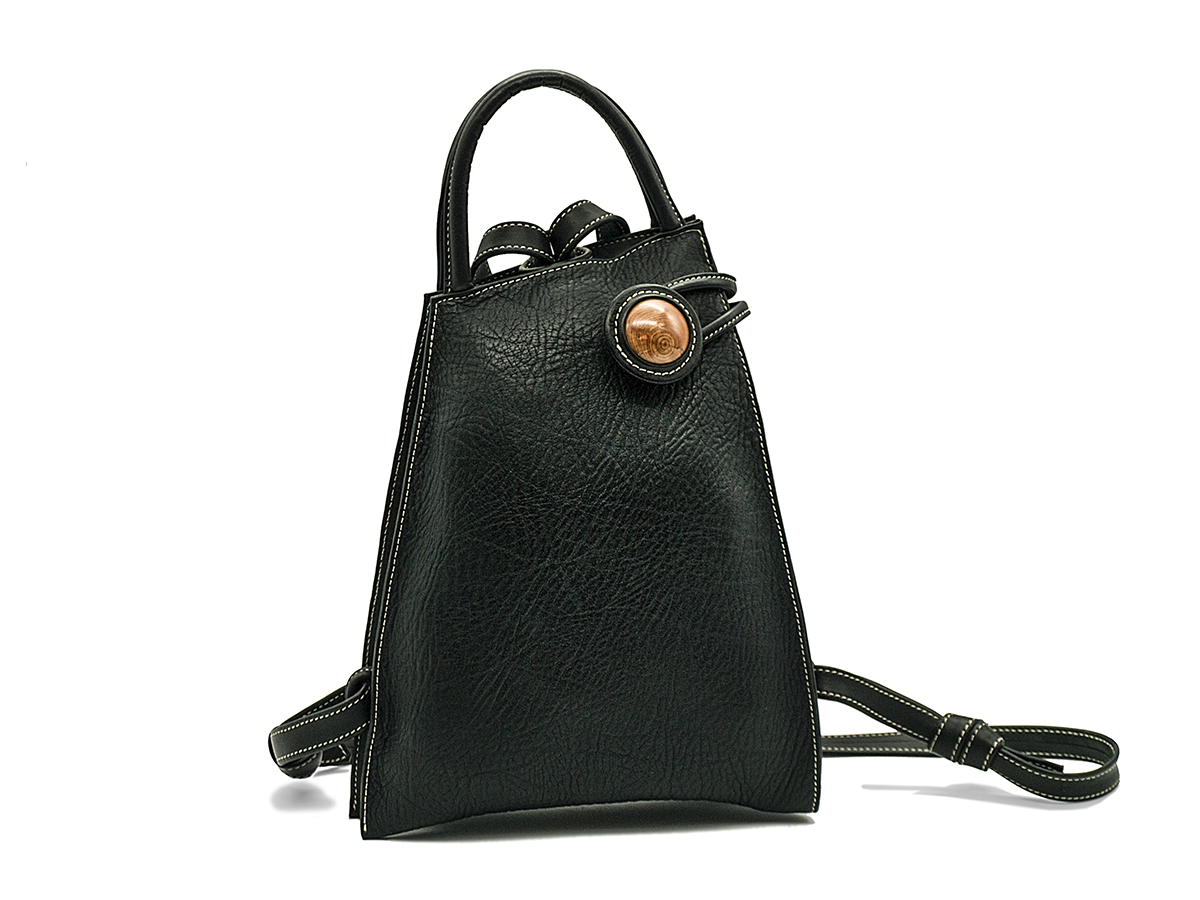 Zéna, sac à dos, cuir crispé, porté dos, épaule, main naturel