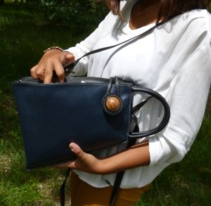 Sac à dos Zéna ouvertures des poches, lorsqu'il est en porté dos
