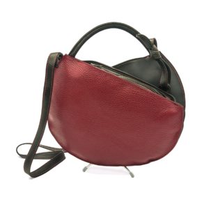 Sac à bandoulière en cuir rouge grainé