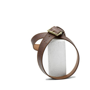 Ceinture 3.5 cm en cuir marron imprimé autruche boucle laiton doré